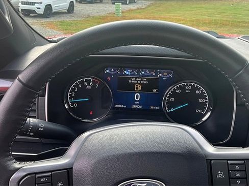 Used 2022 Ford F150 XLT w/ Equipment Group 302A High image 20