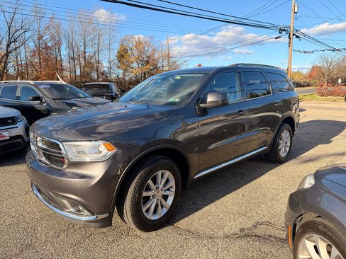 Used 2014 Dodge Durango SXT w/ Quick Order Package 23B image 2