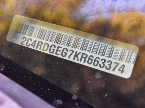 Used 2019 Dodge Grand Caravan GT image 24