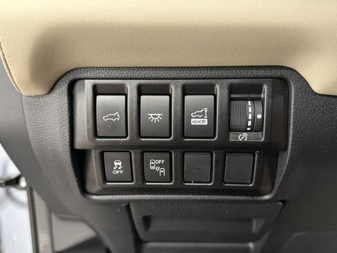 Used 2022 Subaru Ascent Limited w/ Technology Package AWD/4WD image 21