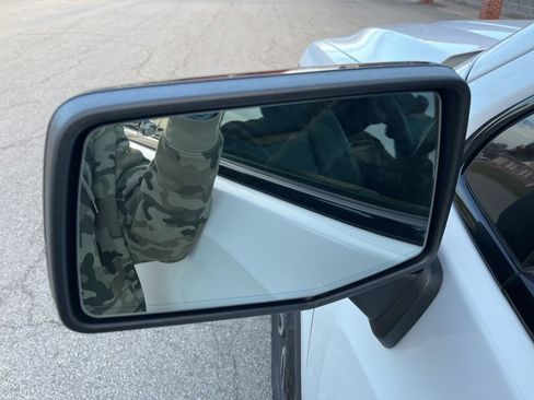 Used 2022 GMC Sierra 1500 AT4 w/ AT4 Premium Package image 39