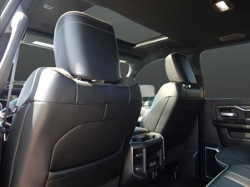 Used 2024 RAM 3500 Laramie w/ Night Edition image 24