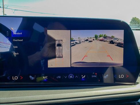 New 2026 Chevrolet Traverse LT w/ Driver Confidence Package image 16