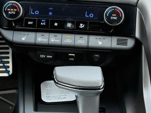 New 2026 Hyundai Elantra SEL Sport FWD image 22