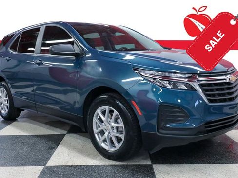 Used 2024 Chevrolet Equinox LS w/ LS Convenience Package FWD image 1