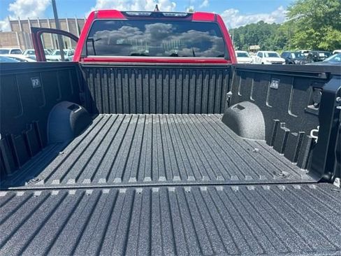 New 2025 Toyota Tundra Platinum image 32