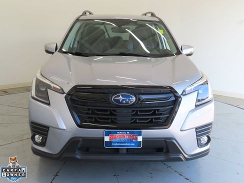 Used 2024 Subaru Forester Limited AWD/4WD image 9