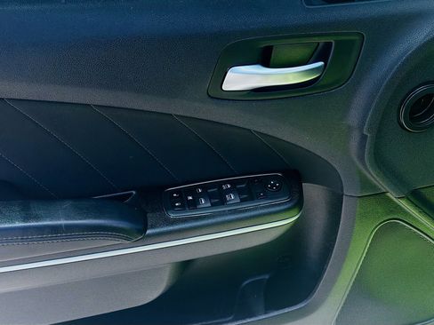 Used 2023 Dodge Charger Scat Pack w/ Technology Group RWD image 14
