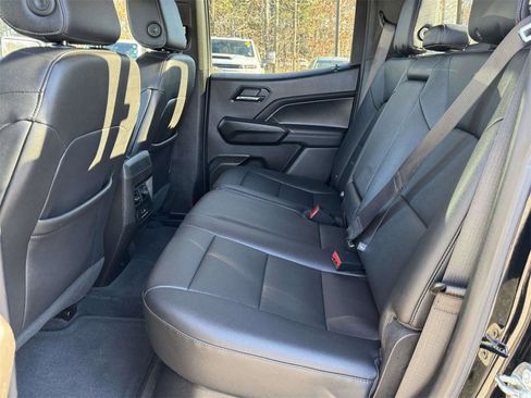 Used 2023 Chevrolet Colorado LT w/ LT Convenience Package III image 18