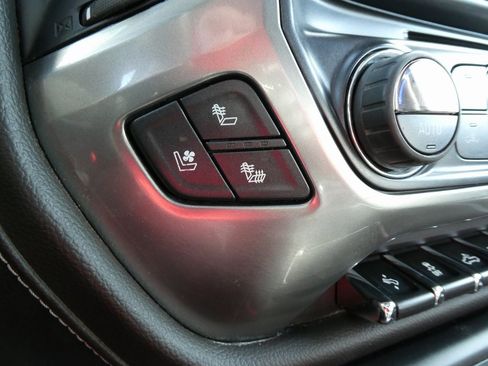 Used 2019 Chevrolet Silverado 2500 LTZ w/ Duramax Plus Package image 26