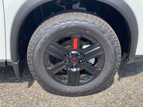 New 2026 Nissan Rogue SV AWD/4WD image 8