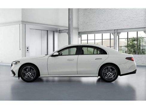 Certified 2025 Mercedes-Benz E 350 4MATIC Sedan image 33