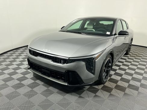 New 2026 Kia K4 GT-Line Turbo w/ GT-Line Premium Package FWD image 9