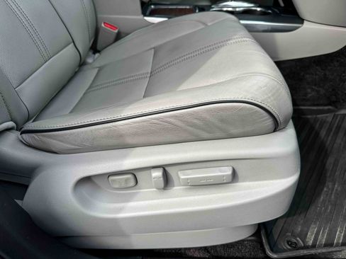 Used 2017 Acura MDX FWD w/ Advance Package image 27