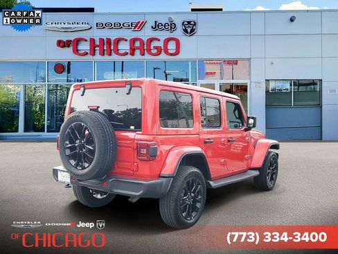 Certified 2025 Jeep Wrangler Unlimited Sahara AWD/4WD image 4