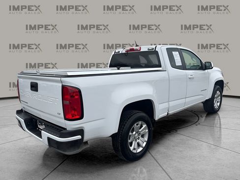 Used 2022 Chevrolet Colorado LT w/ Fleet Safety Package image 5