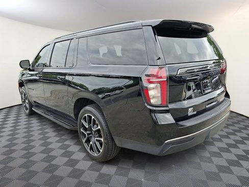 Used 2021 Chevrolet Suburban RST AWD/4WD image 4
