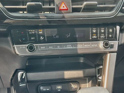 Certified 2025 Kia Seltos S FWD image 16