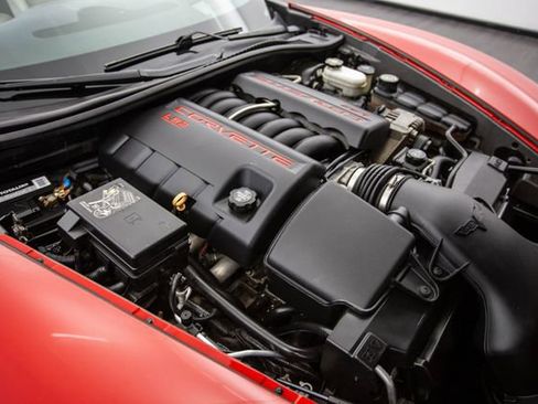 Used 2008 Chevrolet Corvette Convertible w/ Preferred Equipment Group RWD image 39