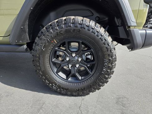 New 2026 Jeep Wrangler Unlimited Sport image 38