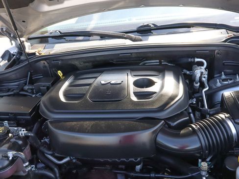 Used 2019 Dodge Durango GT image 17