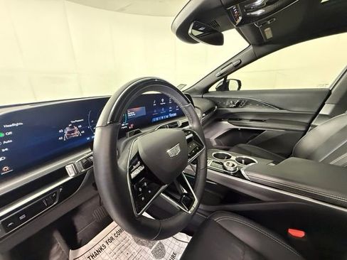 Certified 2024 Cadillac Lyriq Sport AWD/4WD image 17