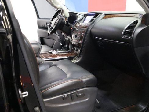 Used 2020 Nissan Armada Platinum w/ Captain's Chairs Package RWD image 8