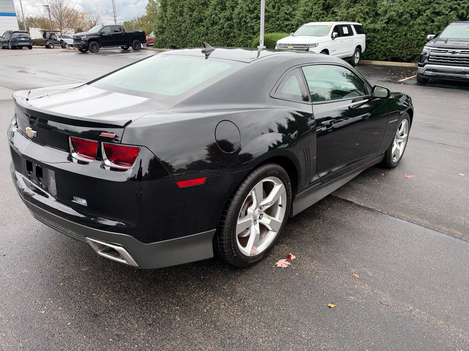 Used 2010 Chevrolet Camaro SS w/ LPO, Ground Effects Package RWD image 5