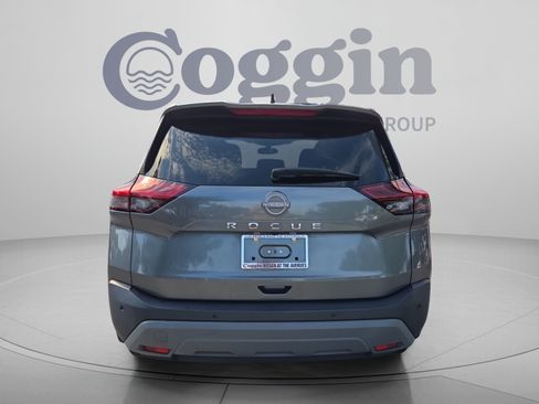 Used 2023 Nissan Rogue S FWD image 4