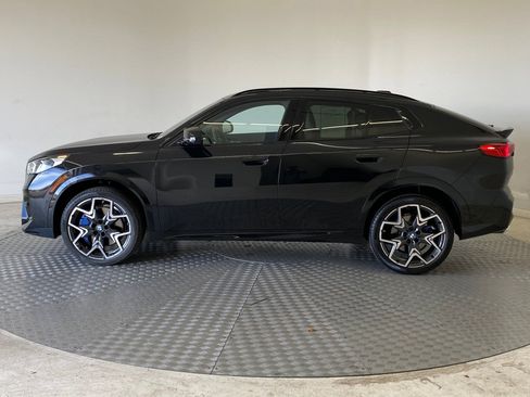 Used 2025 BMW X2 M35i image 2