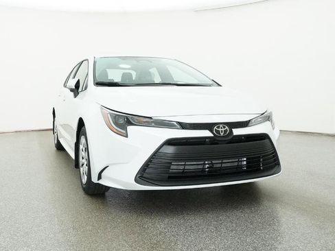 New 2026 Toyota Corolla LE image 31