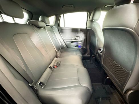 Certified 2025 Mercedes-Benz GLA 250 image 25