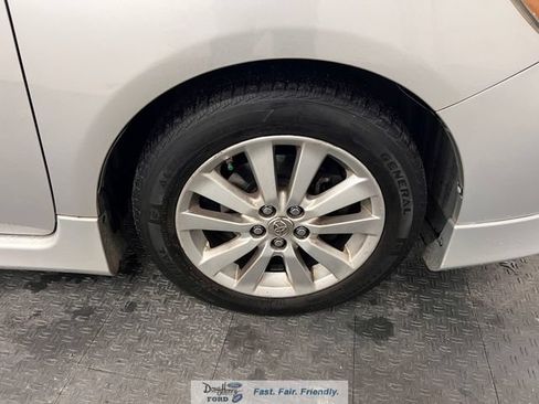 Used 2010 Toyota Corolla S FWD image 16