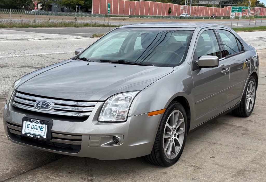 Used 2009 Ford Fusion SEL FWD image 1