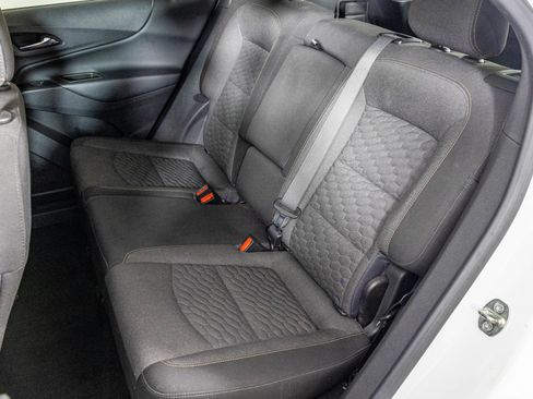 Used 2021 Chevrolet Equinox LT w/ LPO, Cargo Package AWD/4WD image 29