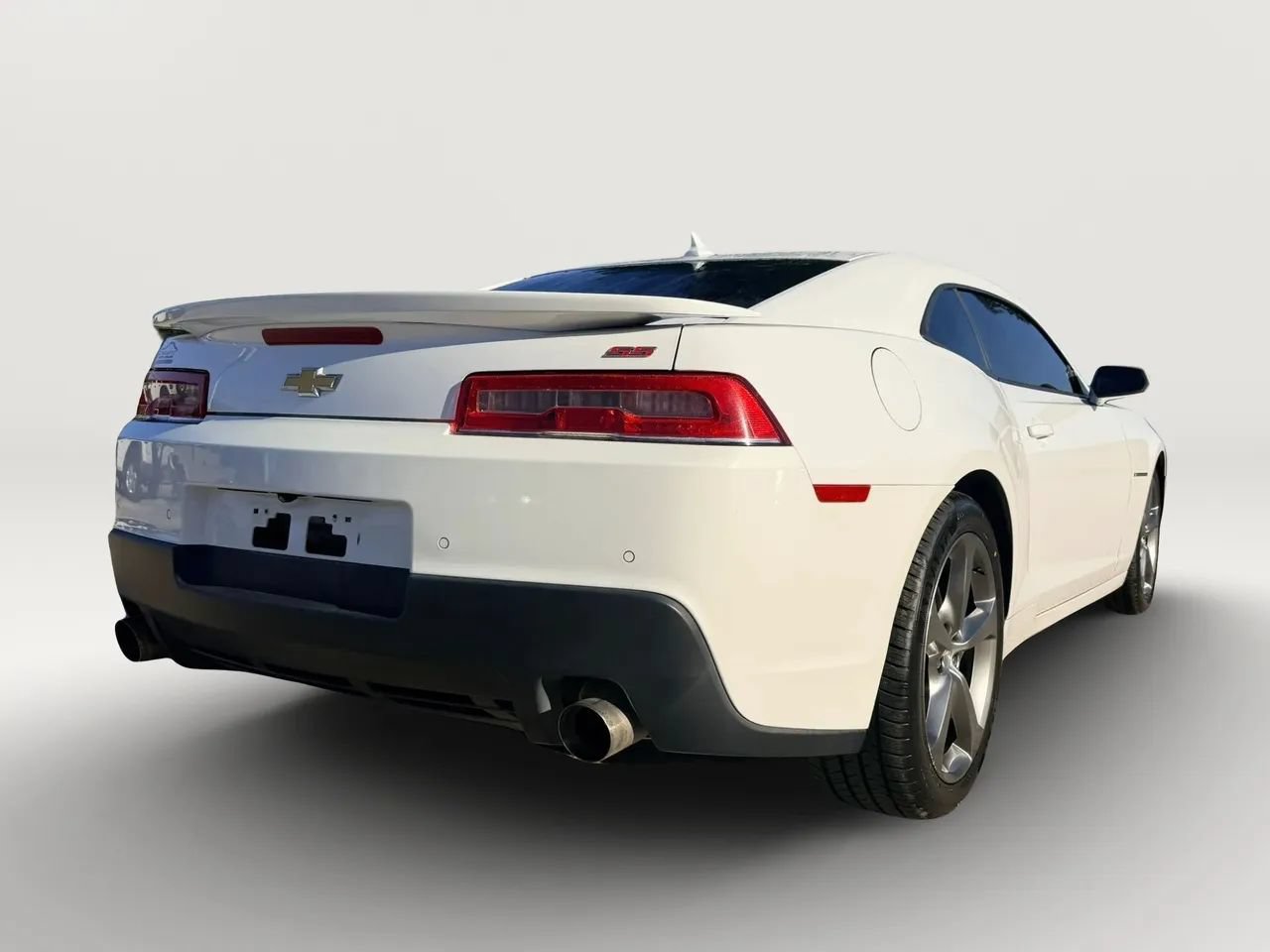 Used 2014 Chevrolet Camaro SS w/ RS Package RWD image 10