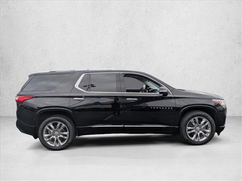 Used 2020 Chevrolet Traverse High Country image 4