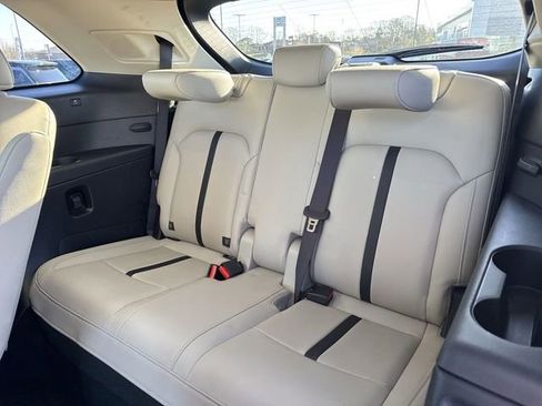 Used 2024 MAZDA CX-90 3.3 Turbo w/ Premium Package image 13