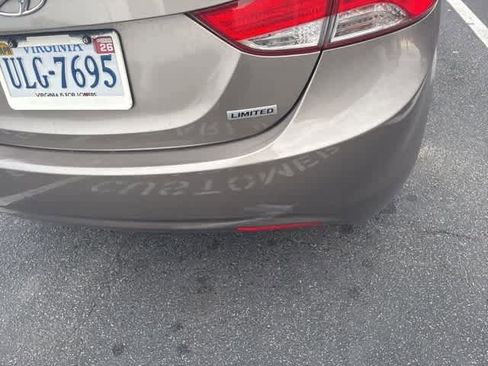 Used 2013 Hyundai Elantra Limited image 7