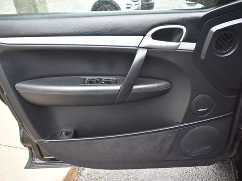 Used 2010 Porsche Cayenne AWD/4WD image 20