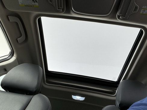 Used 2020 Subaru Forester Touring image 35