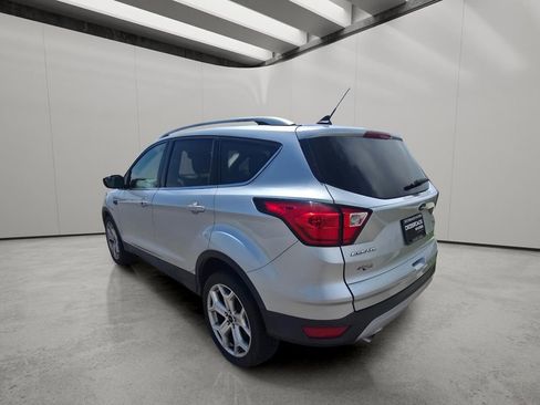 Used 2019 Ford Escape Titanium AWD/4WD image 3