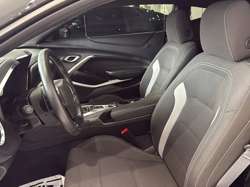 Used 2024 Chevrolet Camaro LT w/ RS Package image 9