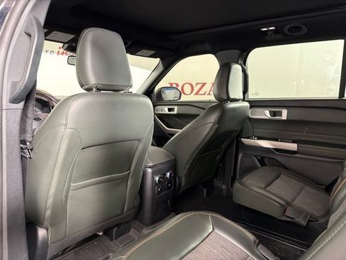 Used 2024 Ford Explorer Timberline w/ Timberline Technology Package AWD/4WD image 11