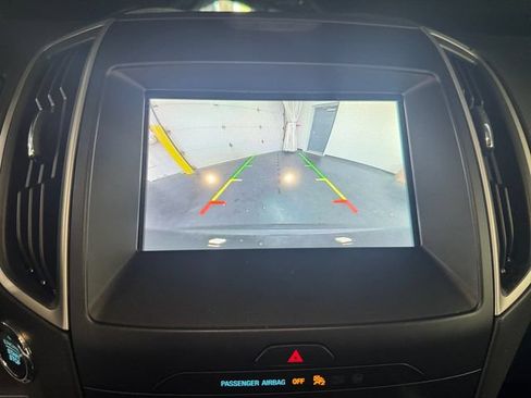 Used 2020 Ford Edge SEL AWD/4WD image 15