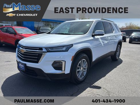 Certified 2023 Chevrolet Traverse LT w/ Rear Camera Mirror Package AWD/4WD image 1