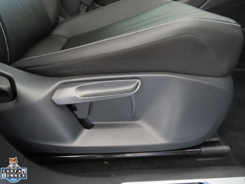 Used 2023 Volkswagen Tiguan SE R-Line FWD image 28