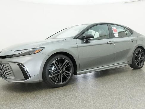 New 2026 Toyota Camry XSE FWD image 18