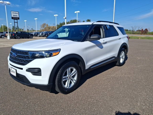 Used 2020 Ford Explorer XLT AWD/4WD image 4