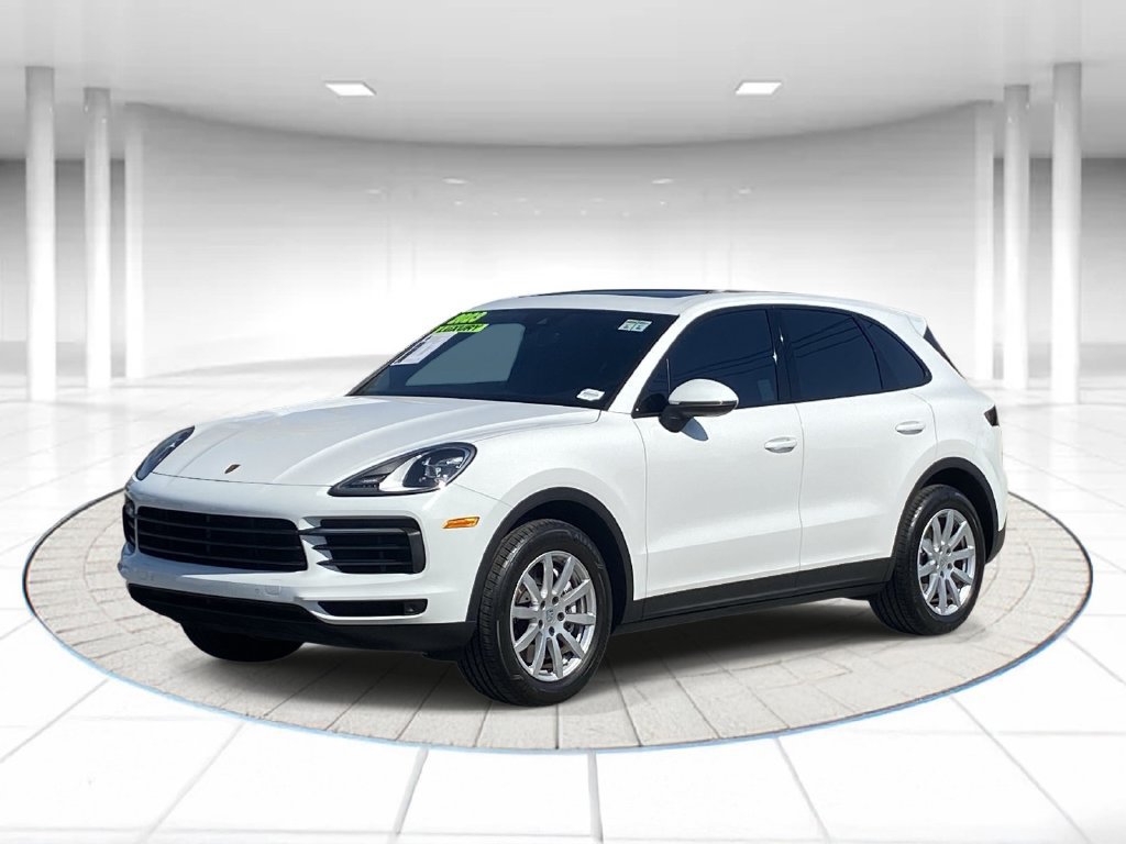 Used 2023 Porsche Cayenne w/ Premium Package AWD/4WD image 1